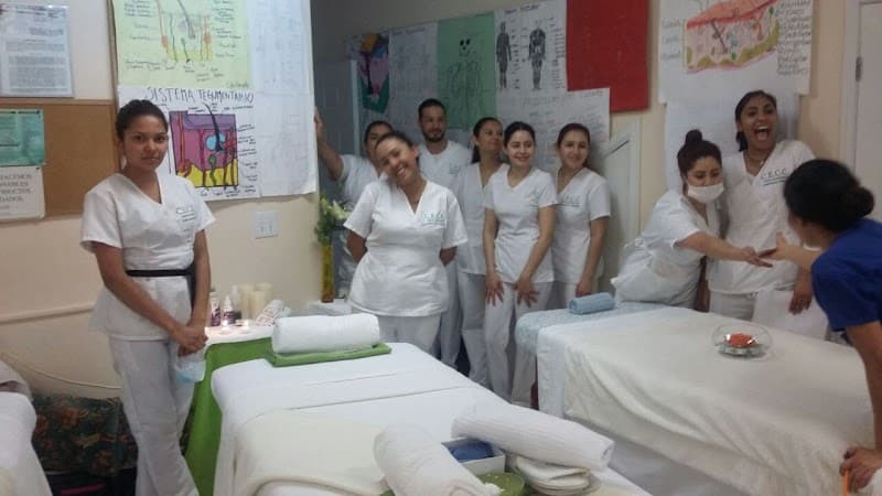 Academia de Cosmetología Shimaly Tijuana photo