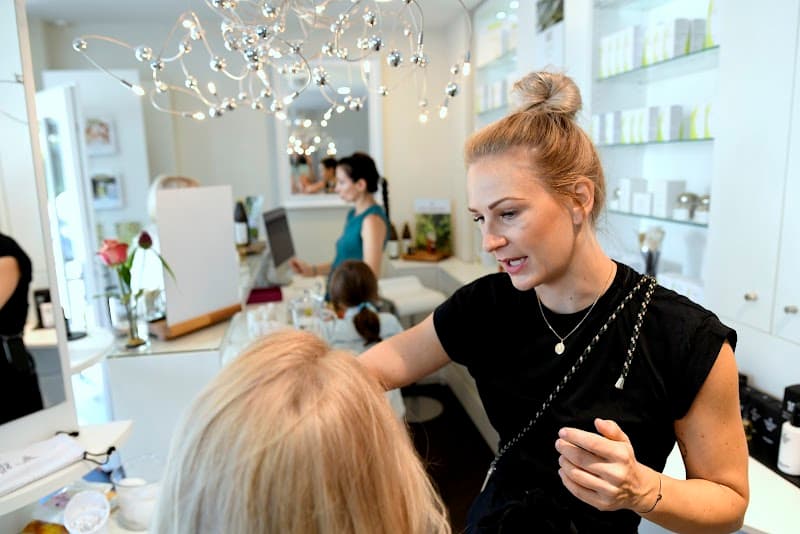 Academie de Beaute Heuchelheim an der Lahn photo