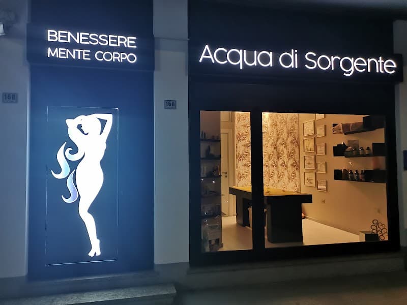 Acqua di Sorgente Martinsicuro photo