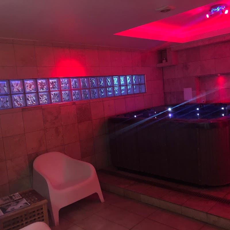 Addict Spa & Health Slough photo