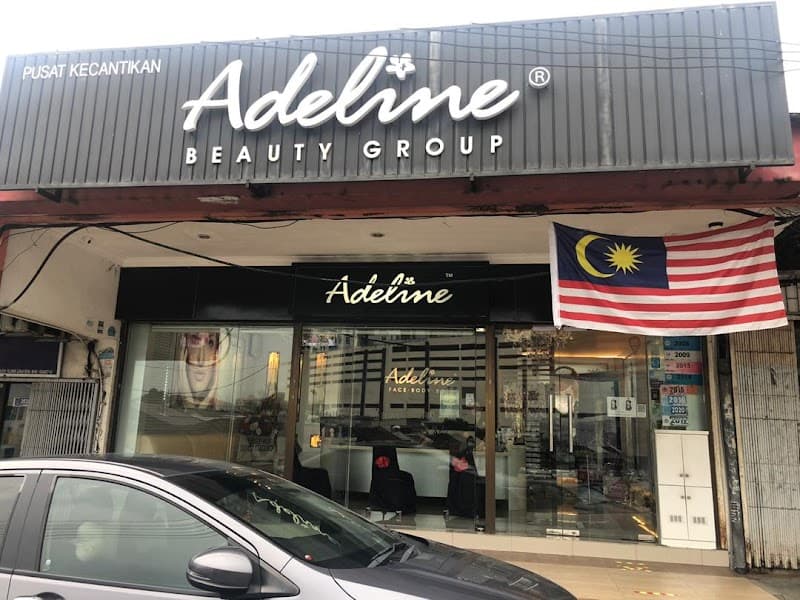 Adeline Iskandar Puteri photo