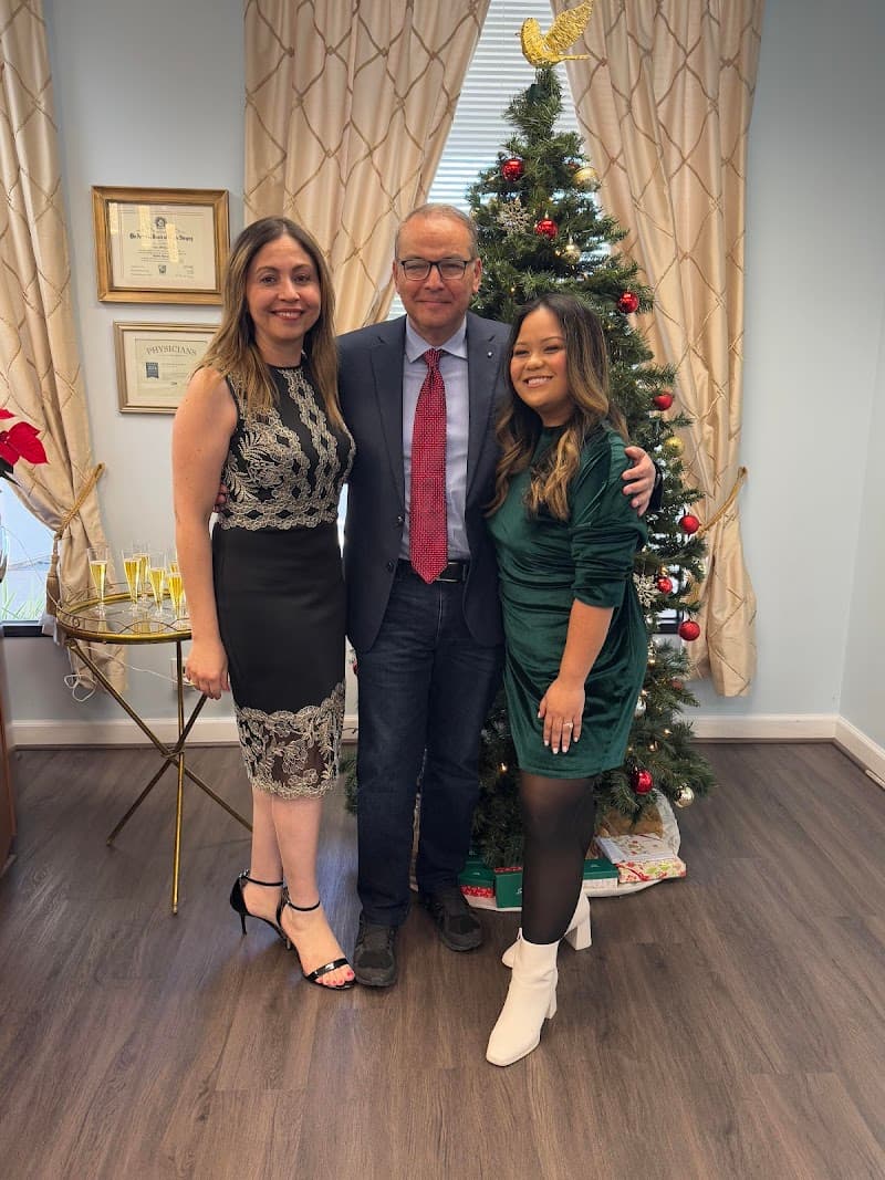 Advanceaestheticsmd by NewportPlastic Newport Beach photo