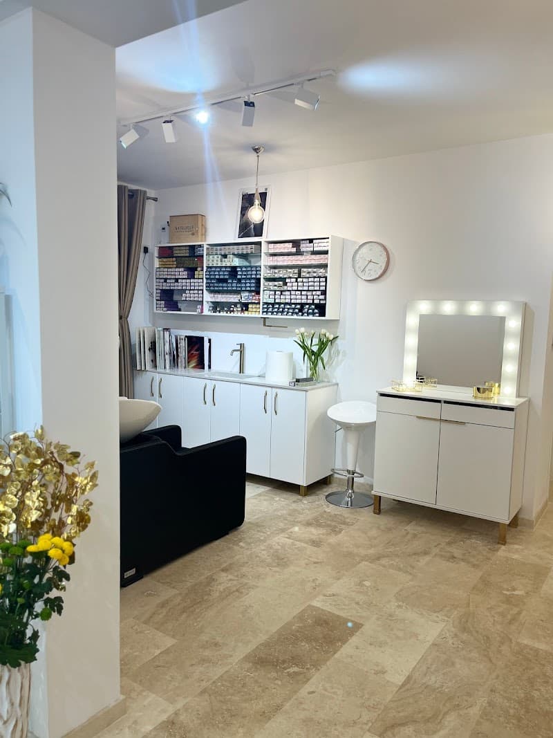 Adysta salon București photo