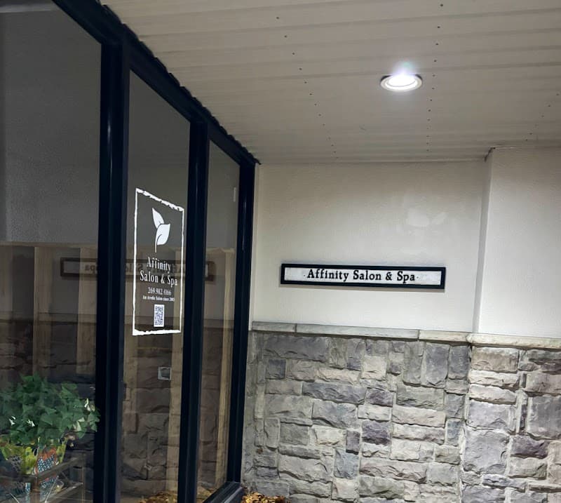 Affinity salon & spa Chicago photo