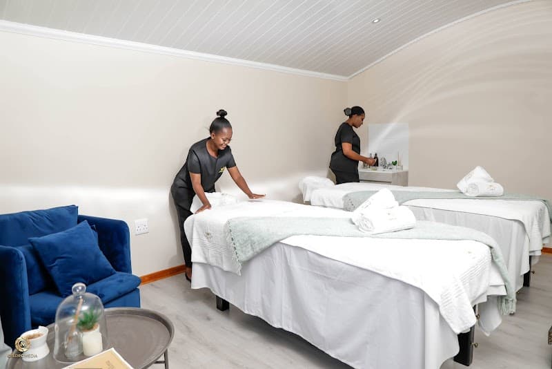 African Royalty Boutique Spa Middelburg photo