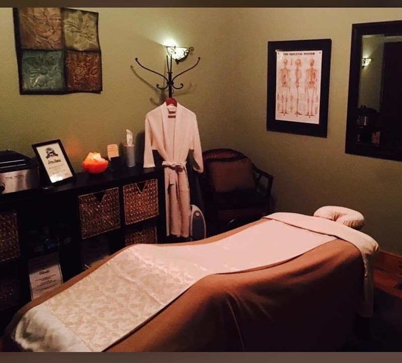 Agape Hands Massage Therapy and Doula services Water Mill photo