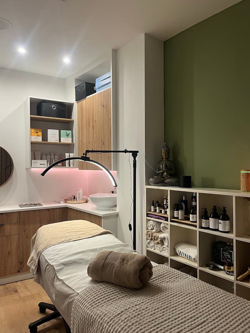 Agua bienestar y belleza natural Arnedo photo