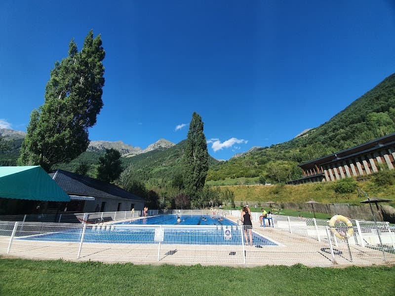 Aguas Limpias SPA - Polideportivo Escaladillo Sallent de Gállego photo