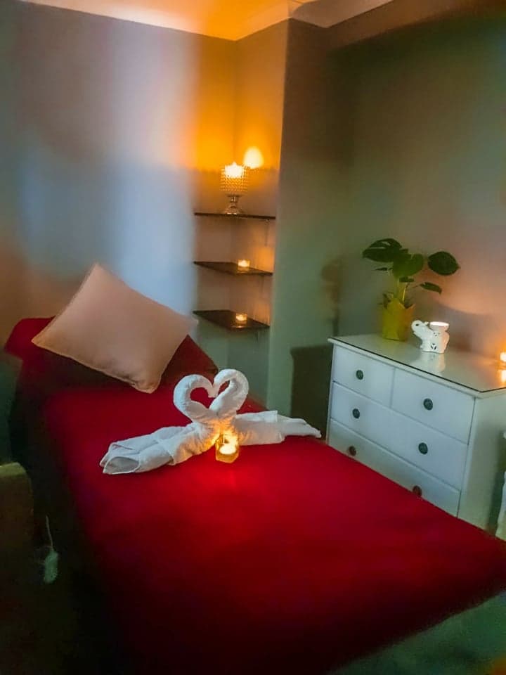 Aileen thai massage East London photo