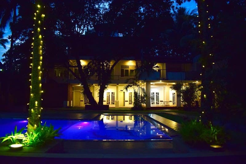 Airport Heritage Hotel Negombo photo