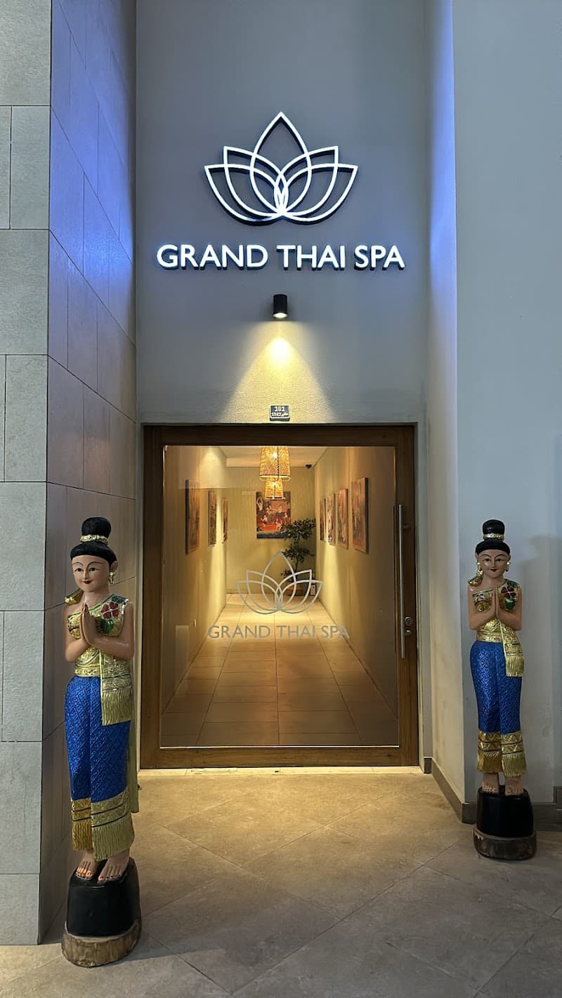 Al Commodore Thai Spa Bahrain Manama photo