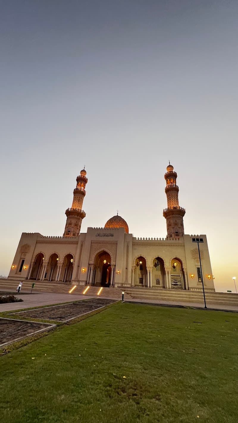 Al Hail Beach Sand Saloon Muscat photo