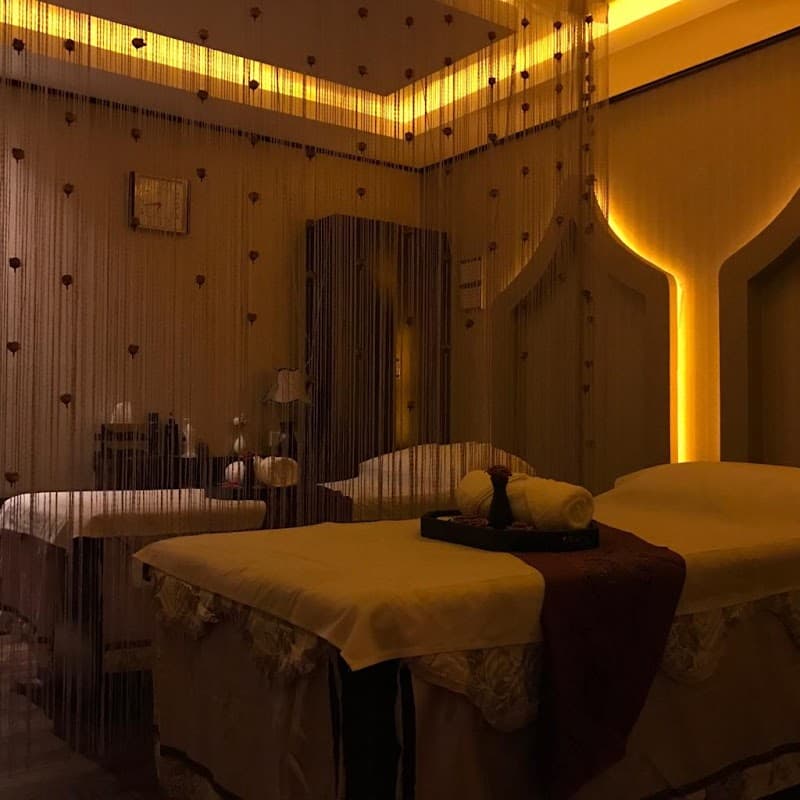 Al Usra Hotel Spa Ajman photo