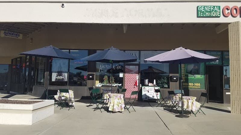 Alec Ian Holistic Center & Spa Riverside photo