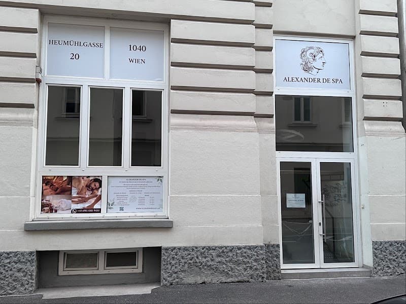 Alexander de Spa Wien photo