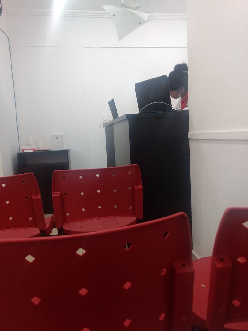 Alexandre Castillo Clínica de Medicina Estética Brasília photo