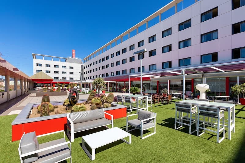 Alexandre Hotel Spa Sant Boi de Llobregat photo