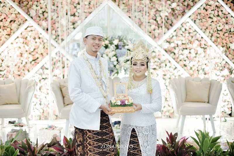 Alia Salon and VZ Skin Care Jakarta Timur photo