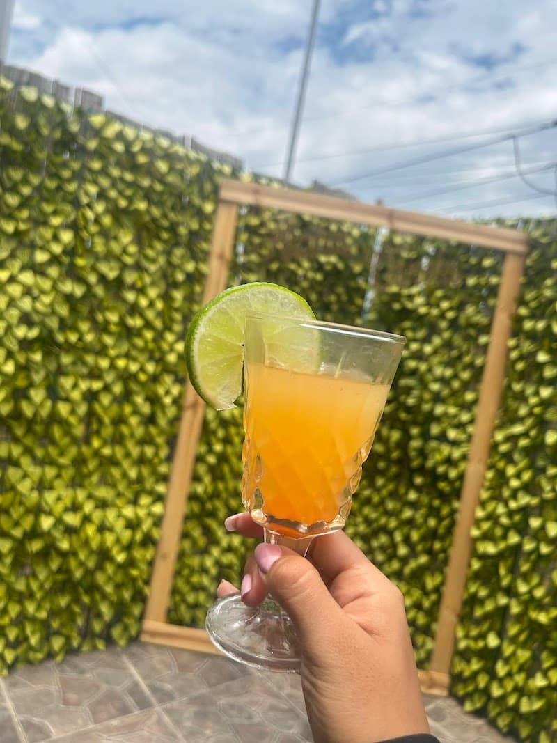 Aloha Canela Cali photo