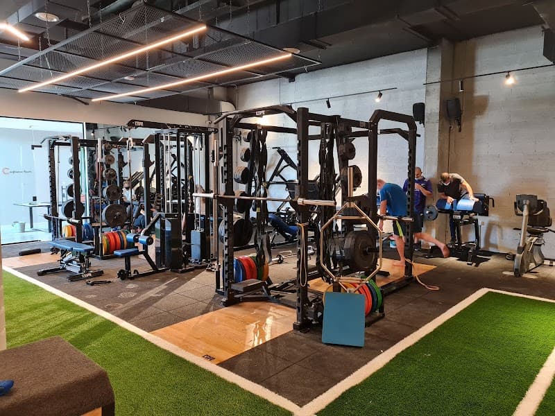 Alon Greitzer - Sports Clinic and Pain Treatment Netanya photo