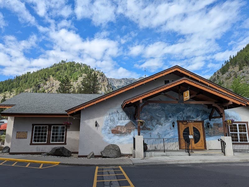 Alpine Spa at Icicle Village Resort Leavenworth photo