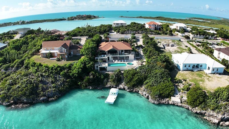 Alta Bella Villa and Spa Providenciales photo