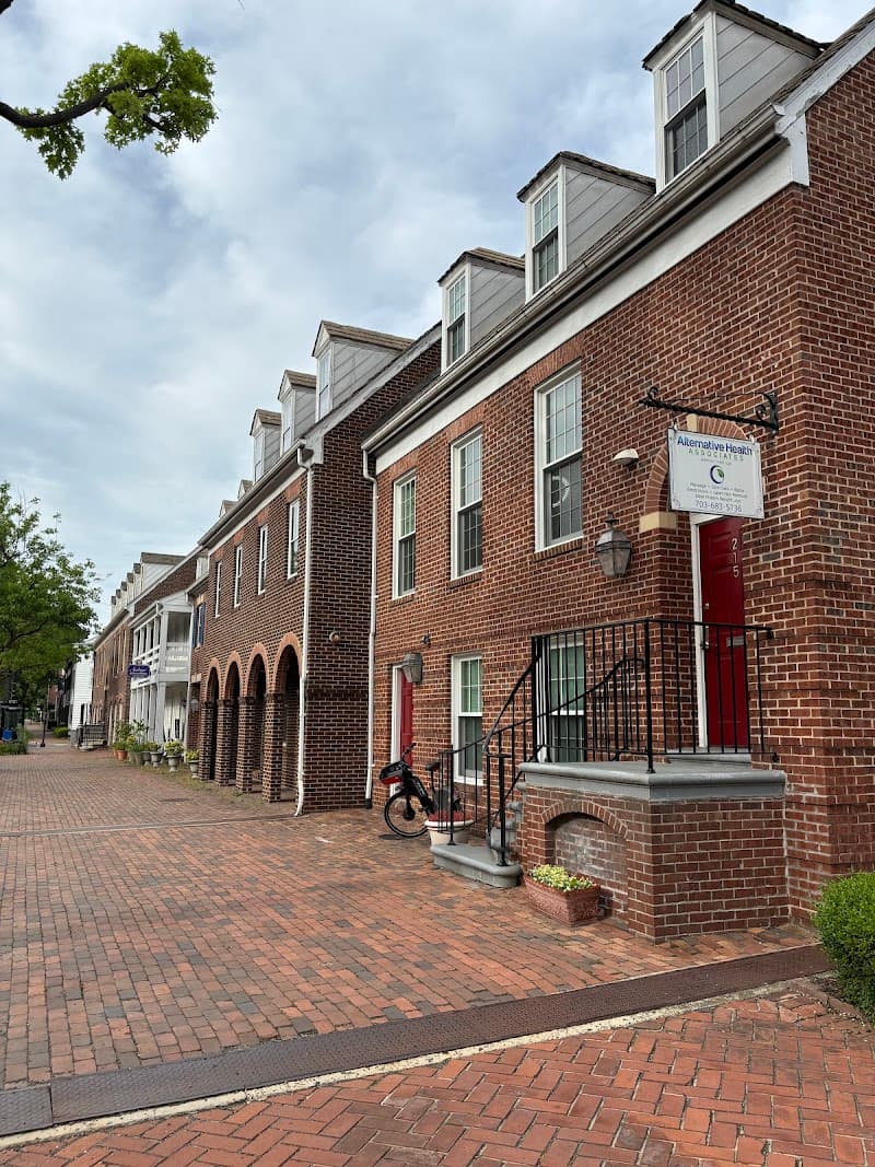 Alternative Health Associates Alexandria photo