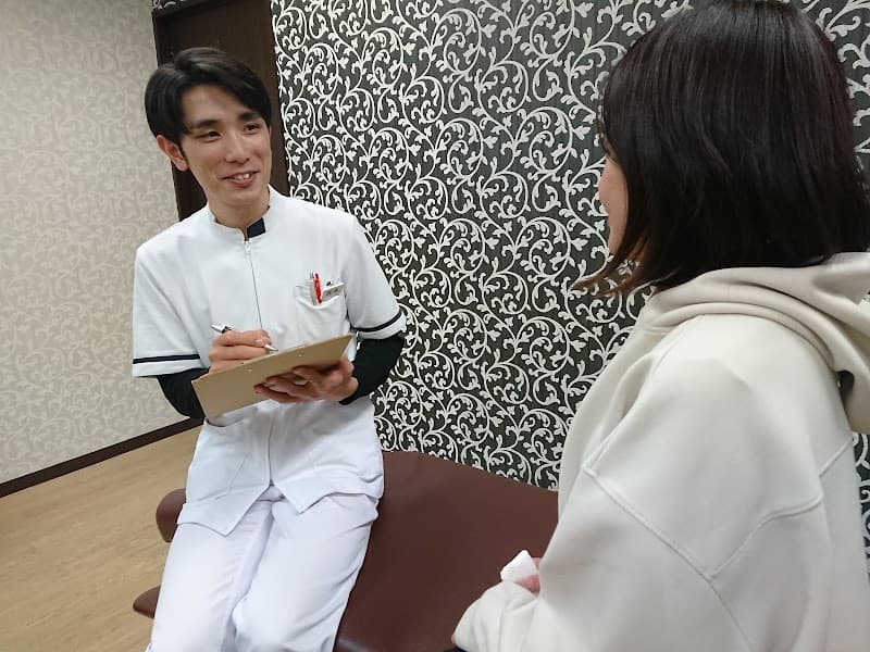 Amagasaki Chronic Low Back Pain Specialist Yamashita Seitaiin Amagasaki City photo