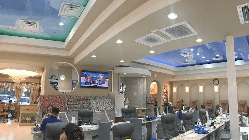 Americans Nails and Spa Humble photo