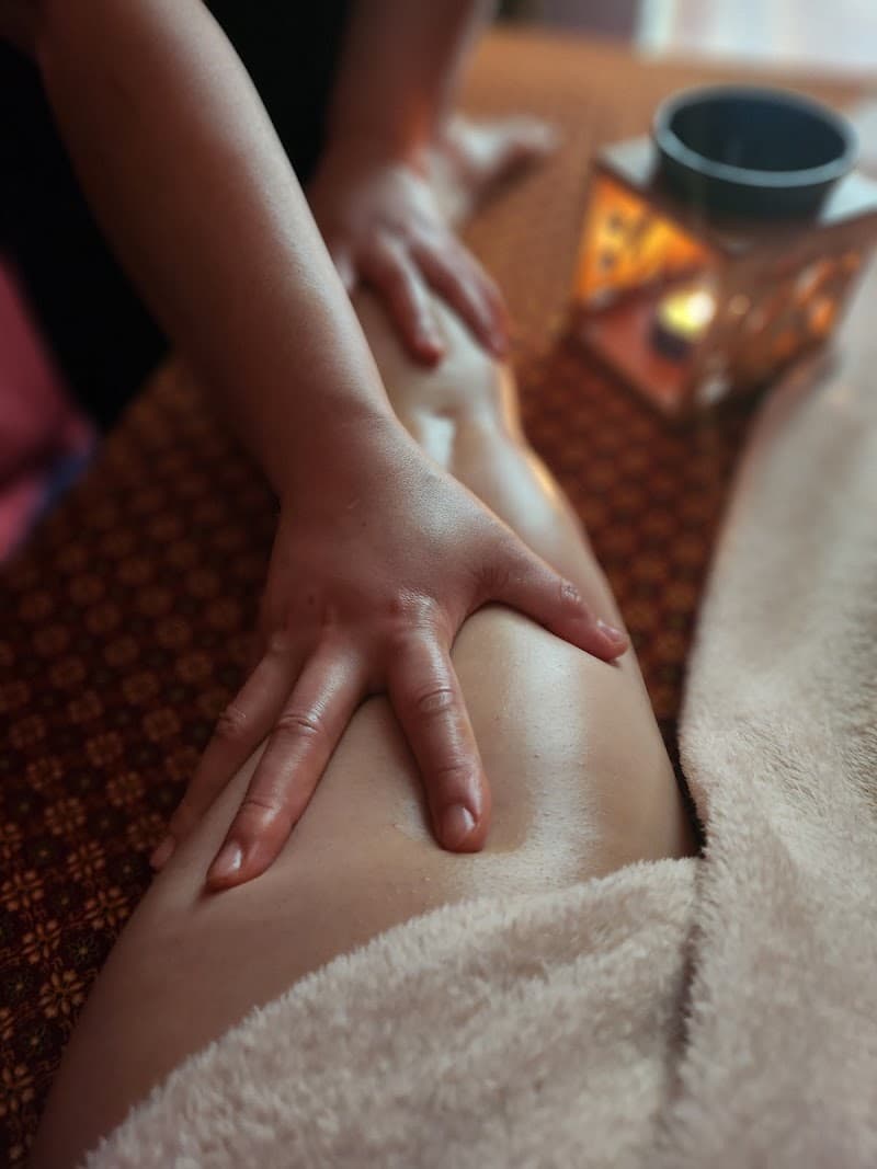 Amon Thai Massage and Spa Lage photo