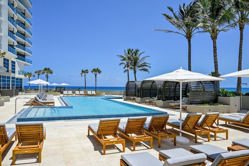 Amrit Ocean Resort Palm Beach photo
