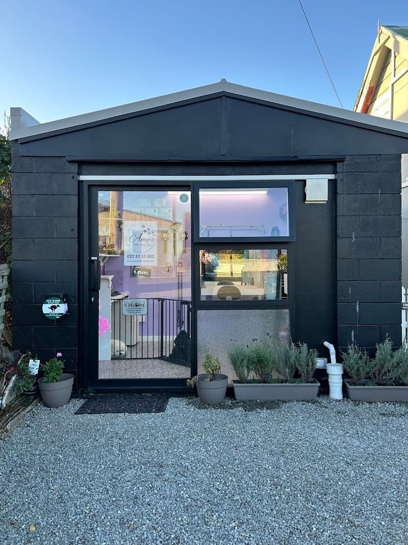 Amy's Doggy Spa Sechelt photo