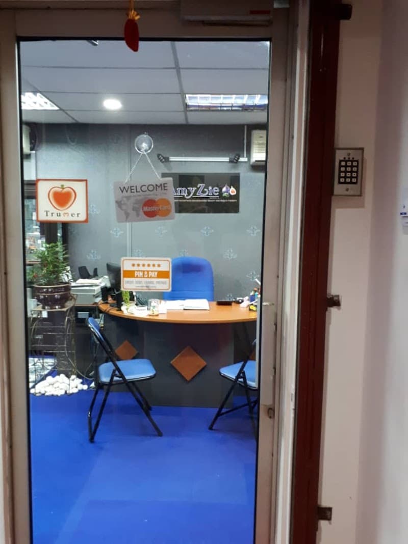 Amyzie Beauty and Slimming Subang Jaya photo