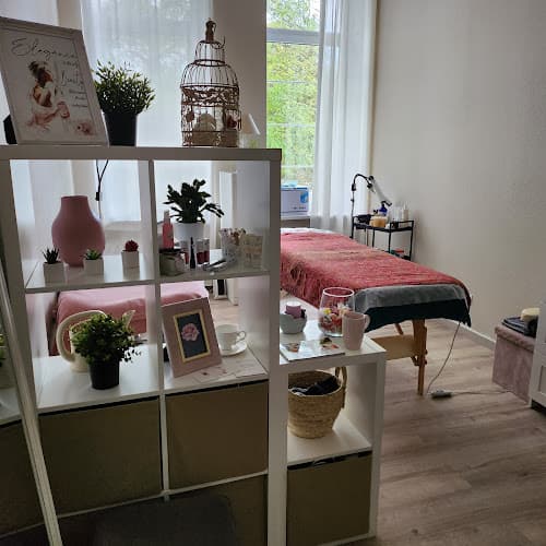 Andas Spa masāžas,skropstu pieaudzēšana Rīga photo