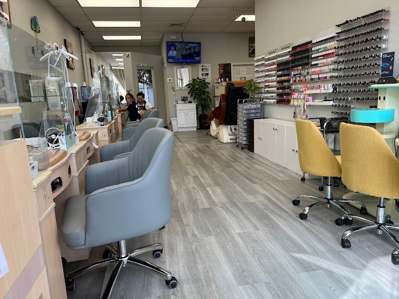 Angles Nail Spa Levittown photo