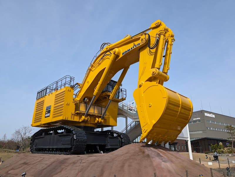 Anterieur Komatsu City photo