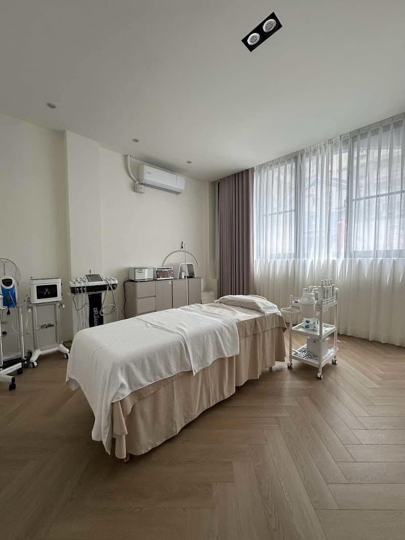 Antiya Professional Skin Management & Microblading Aesthetics Zhudong Township photo