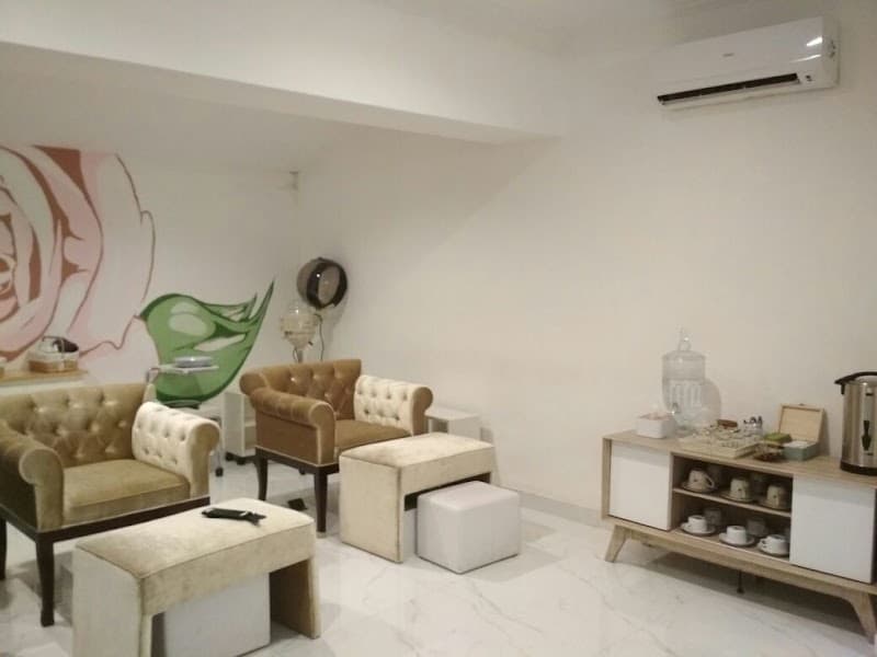 Aqila Salon & Day Spa Tangerang Selatan photo
