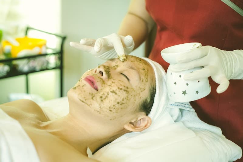 AqualuzSpa - Vua trị mụn Quận Ba Đình photo