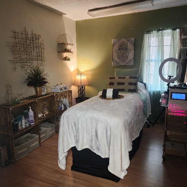 Arajee Skincare Sarasota photo