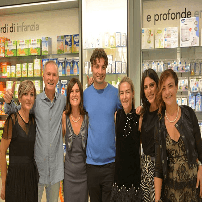 Area Beauty Farmacia Fares Lucera photo