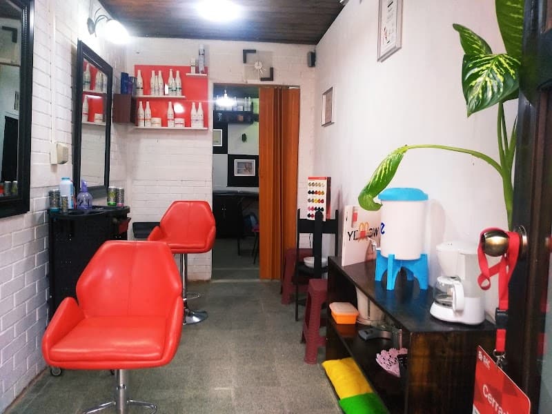 Ariana SALON SPA Antigua Guatemala photo
