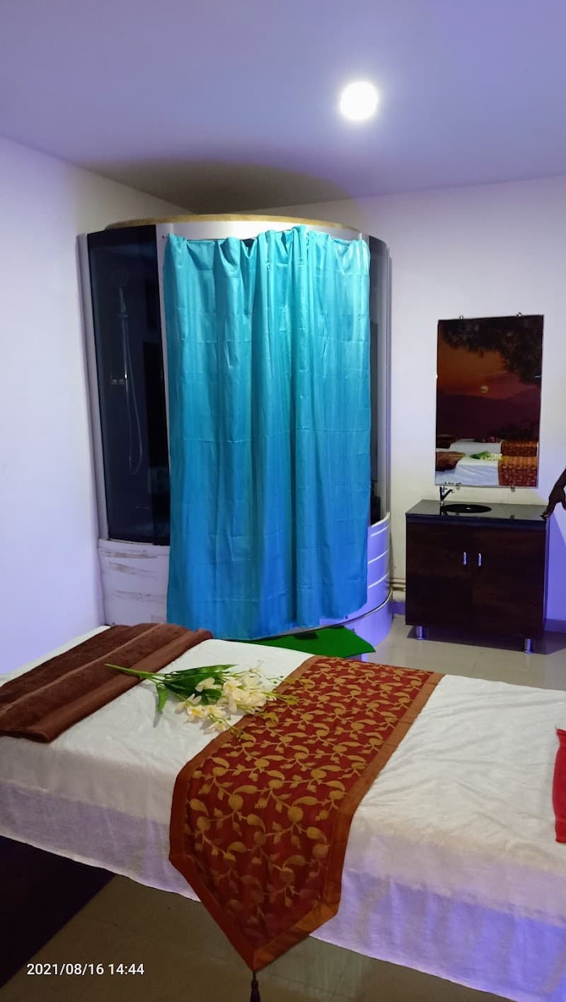 Arianna Family Spa Mira Bhayander photo