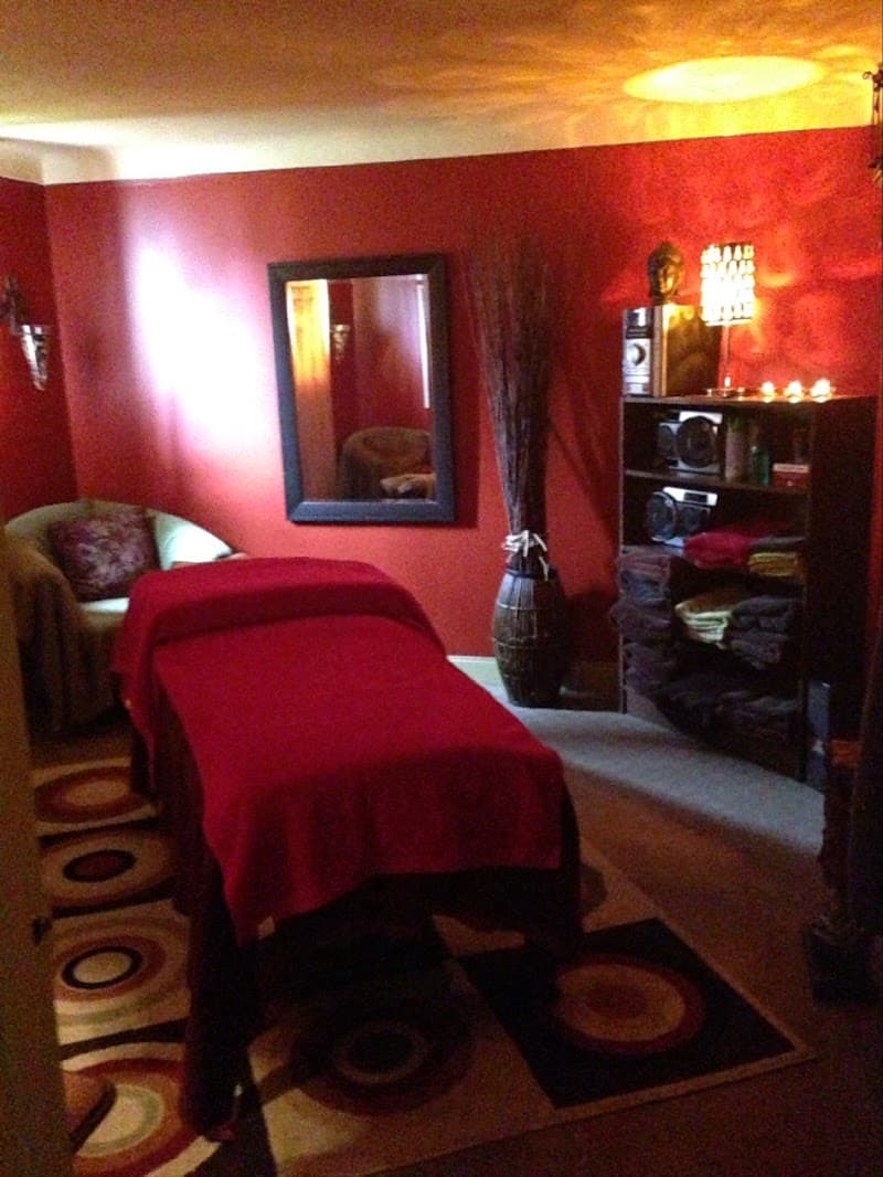 Ariel's Massage Boutique Ottawa photo