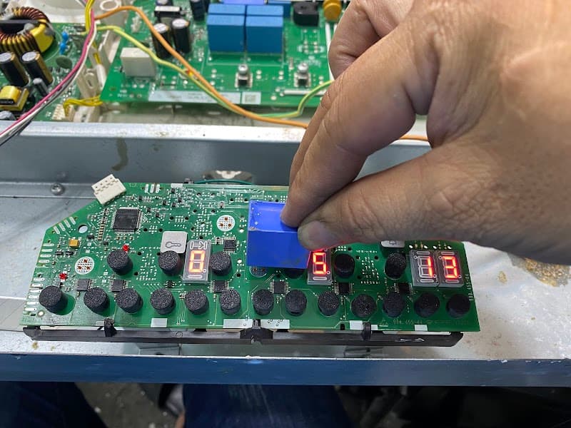 Aroma Rooftop Health Club & Spa Quận 1 photo