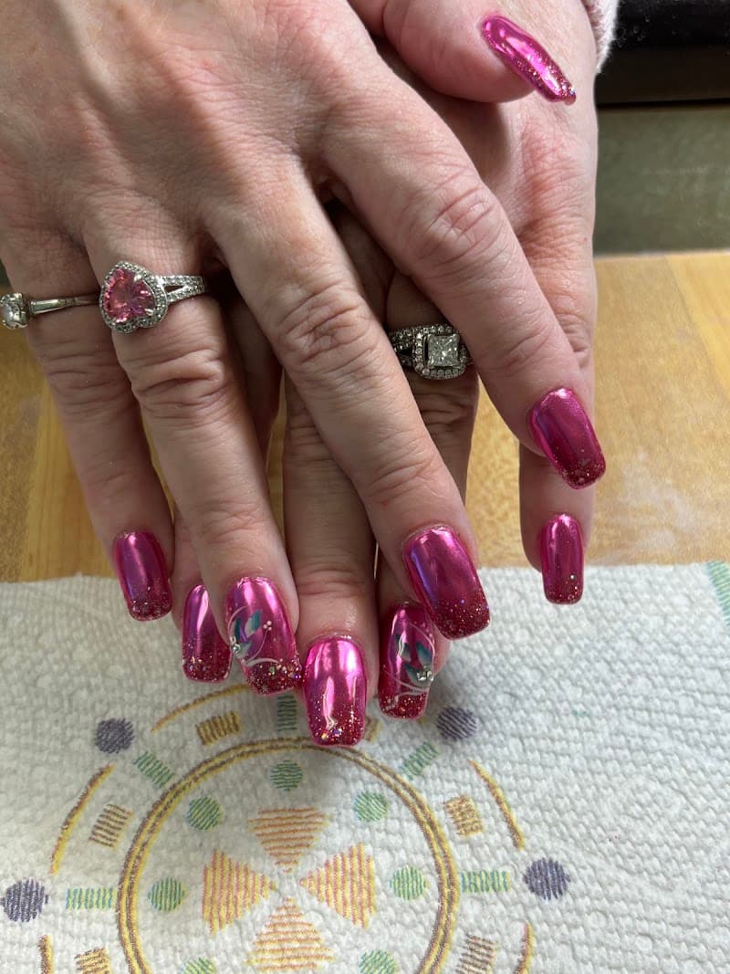 Artisian Nail Salon Forest Lake photo