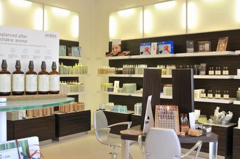 Asha Salon Spa Rockford photo