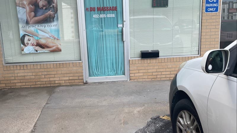 Asian massage Gateway mall Lincoln photo