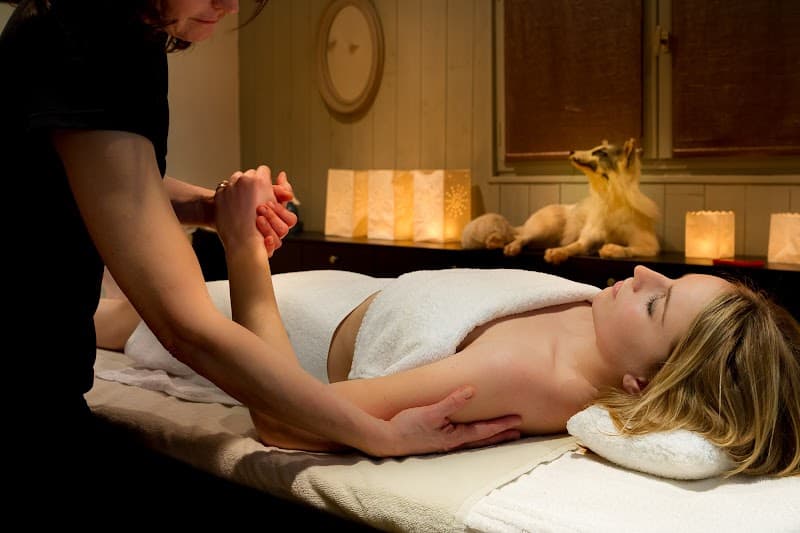 Atelier de massage, La feuille d'érable. Rances photo