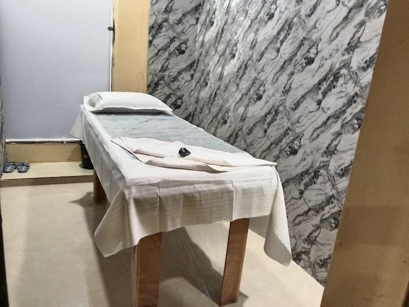 Atharva family salon & spa Indore photo